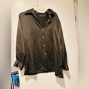 ELLEN TRACY “Linda Allard” Olive Green 100% Silk Blouse, Size 14